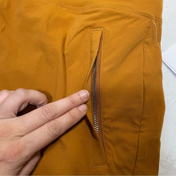 NWT Athleta Plus Size 24 Shorts Trekkie North Hiking Dusty Apricot Athletic Camp - Picture 6 of 16